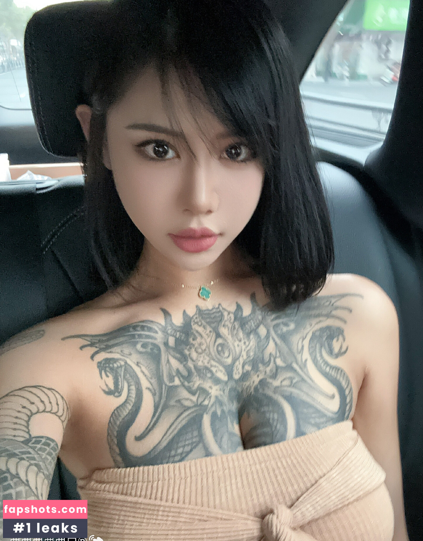 deer_white_ gallery photo #3