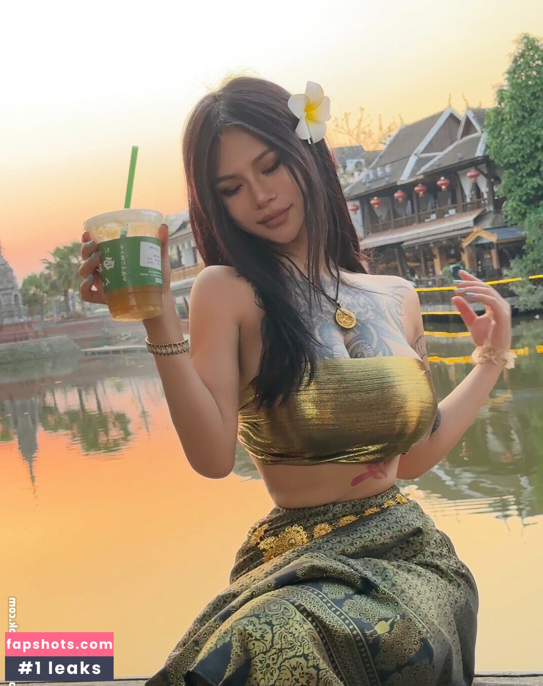 deer_white_ gallery photo #24