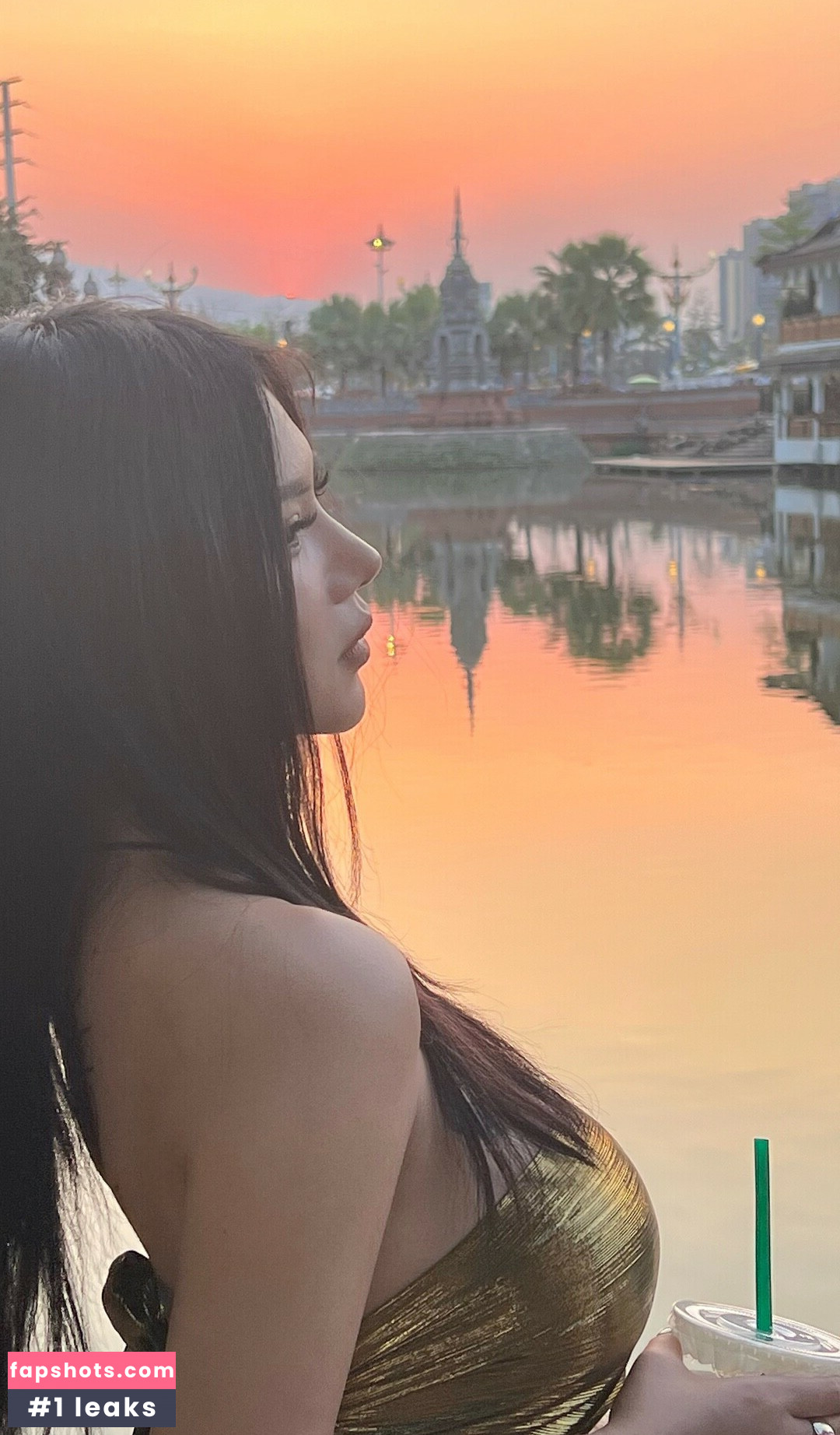 deer_white_ gallery photo #25