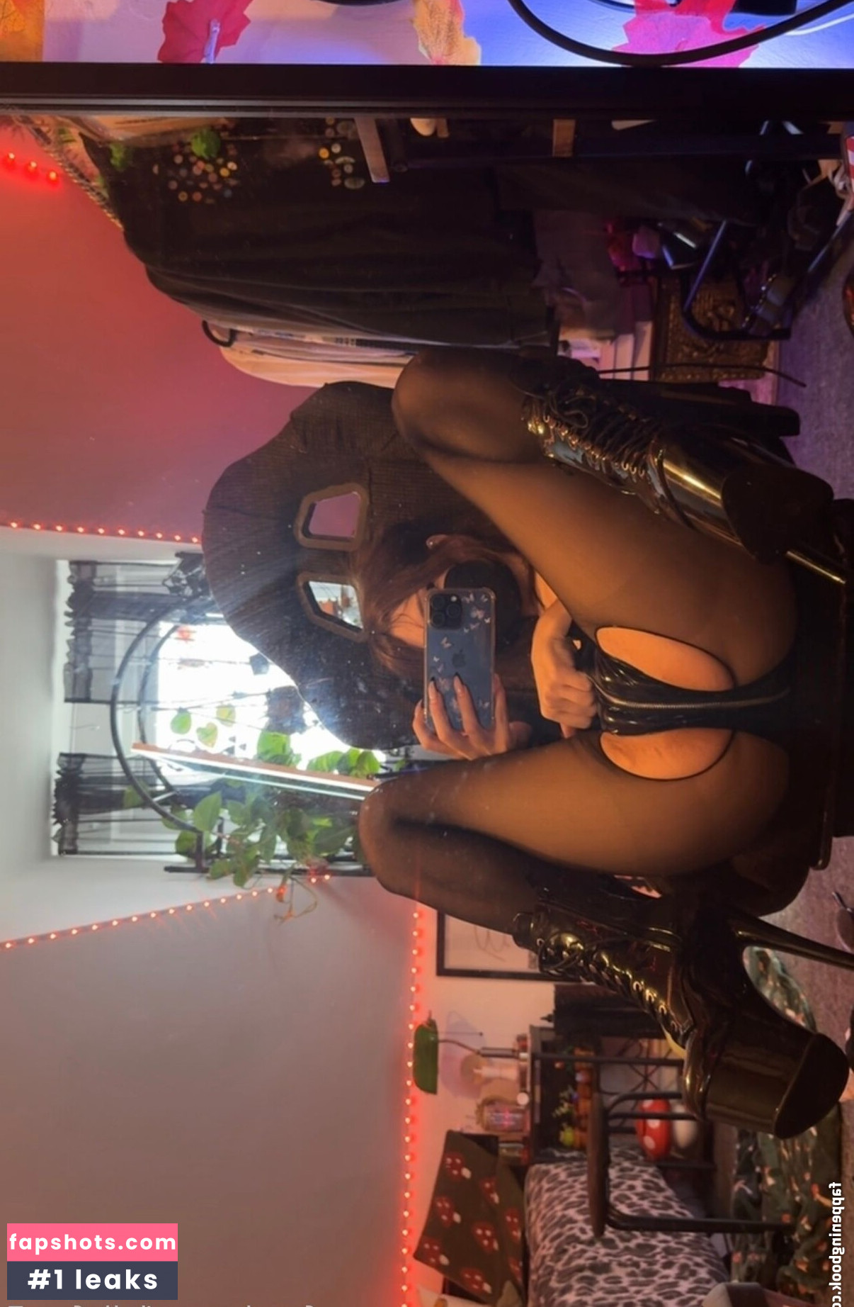 Definitelyjesus_ gallery photo #12