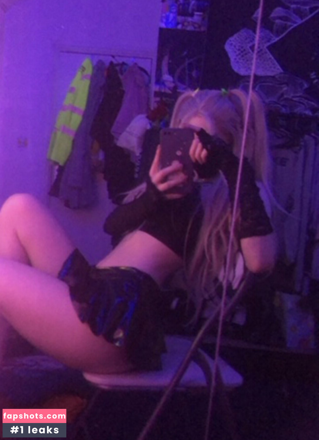 Definitelyjesus_ gallery photo #127