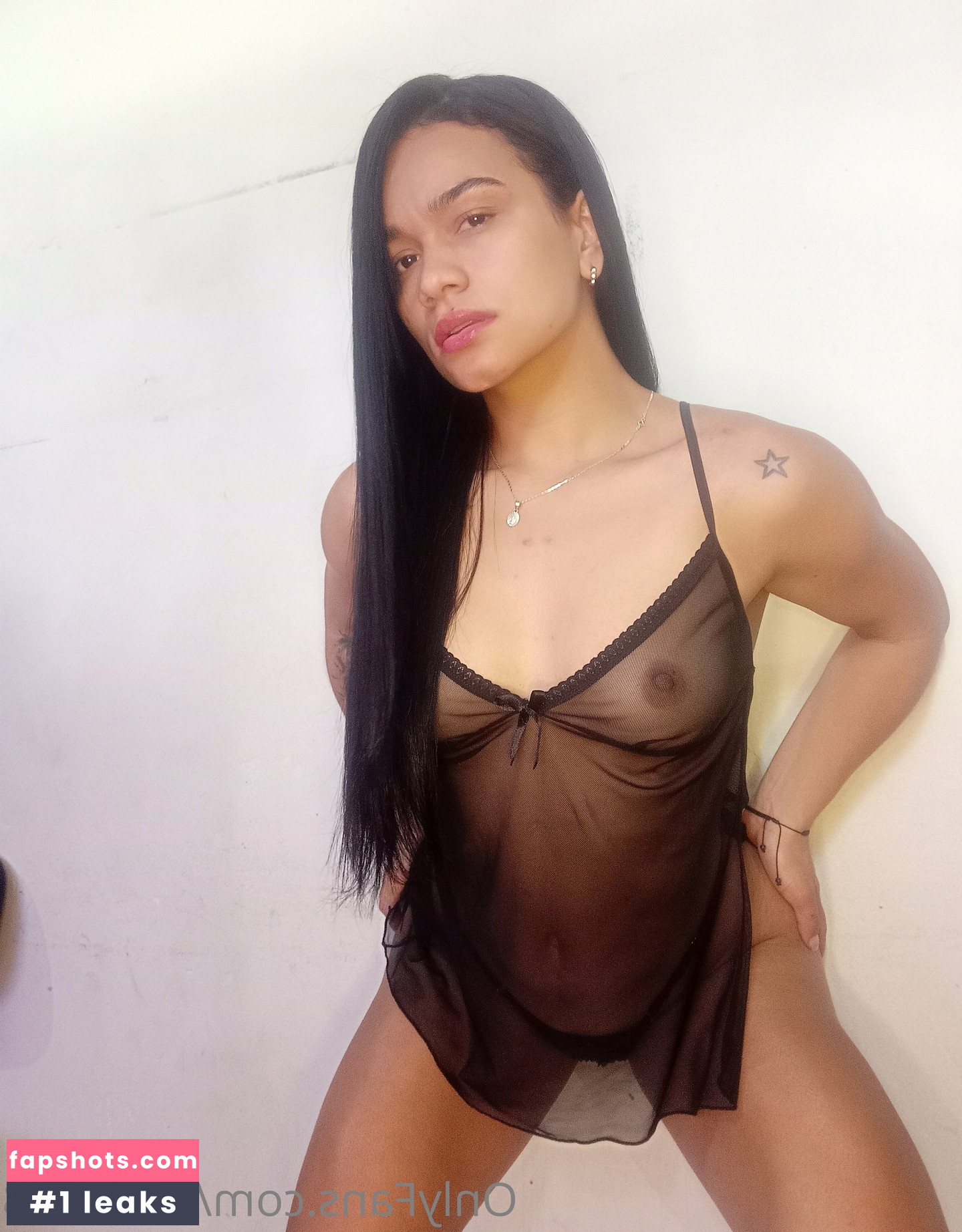 deisiih28 nude babe gallery