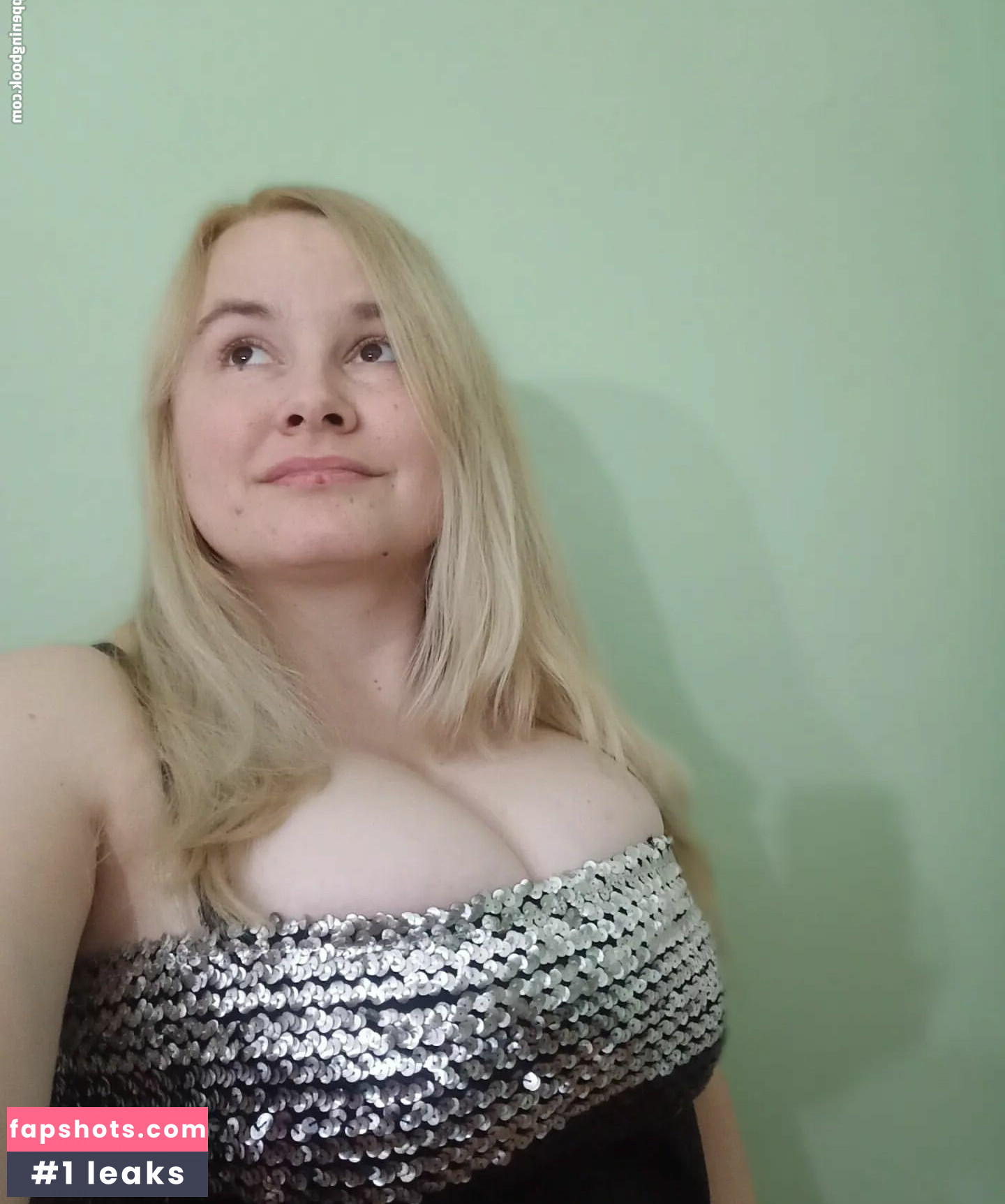 Dejana Savi gallery photo #11