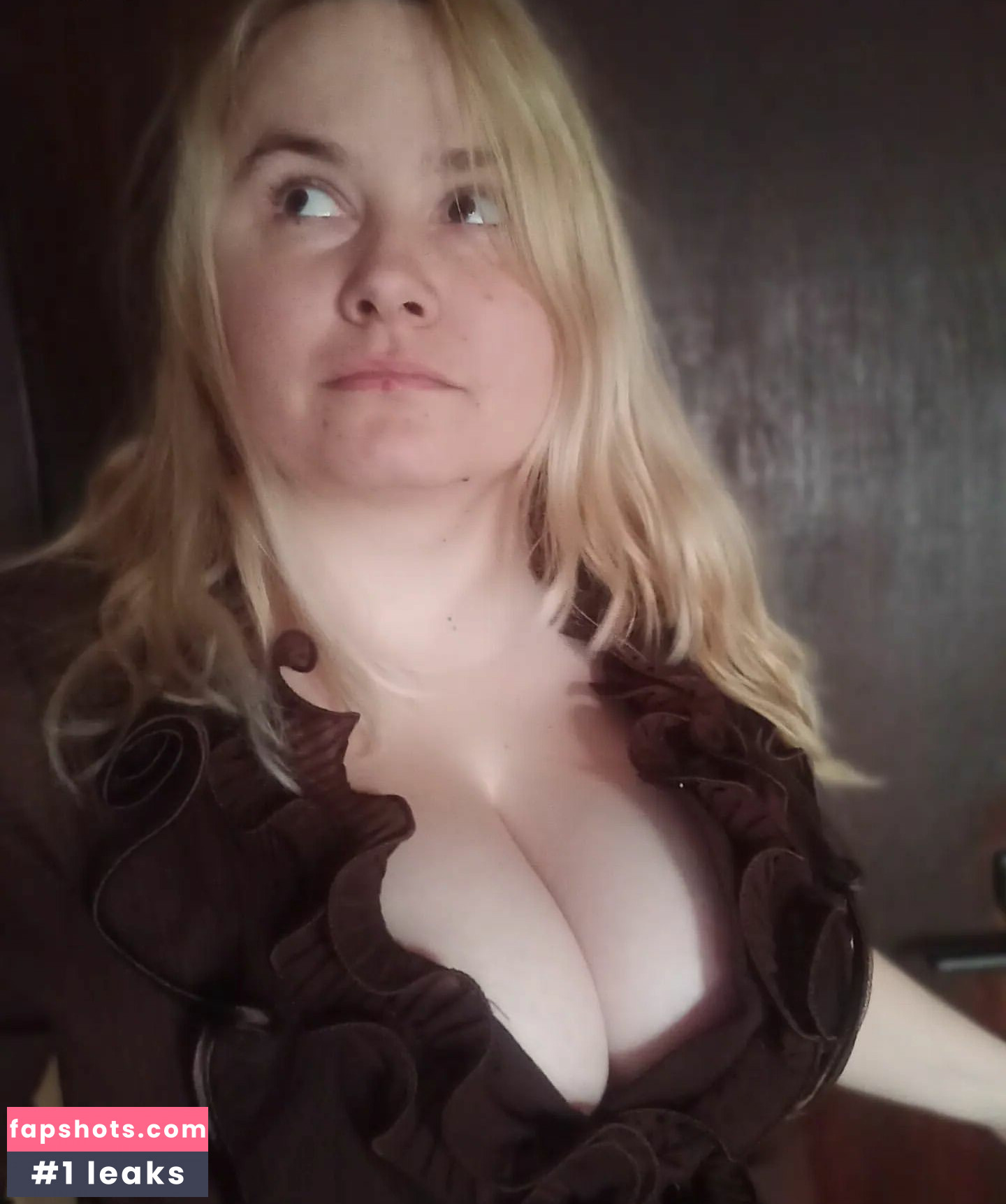 Dejana Savi gallery photo #6