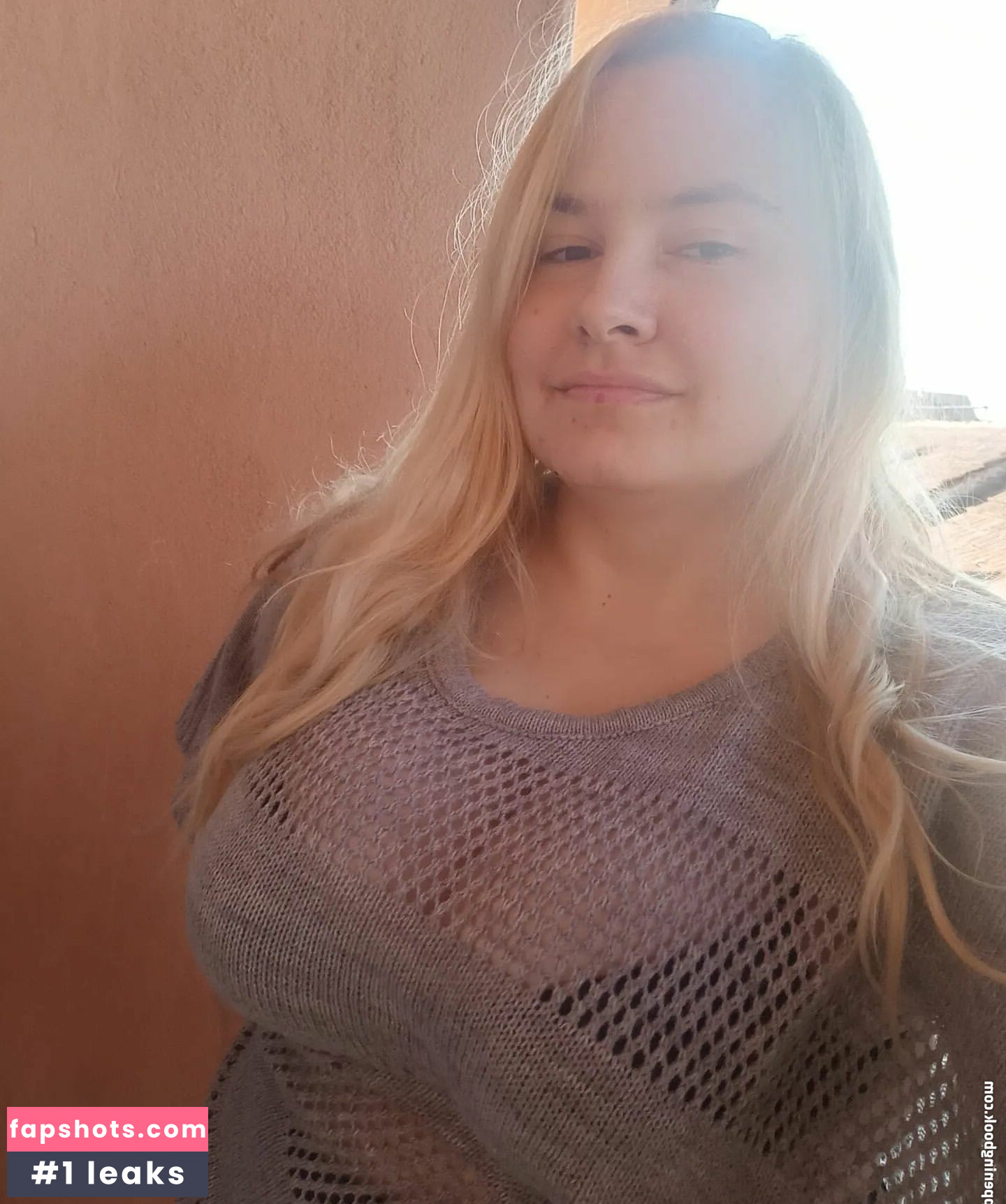 Dejana Savi gallery photo #7