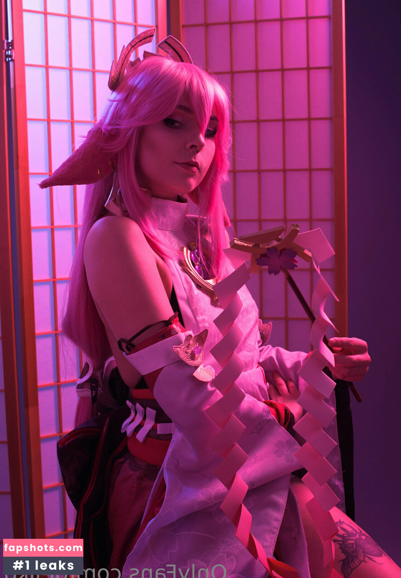 dejiko nude babe gallery