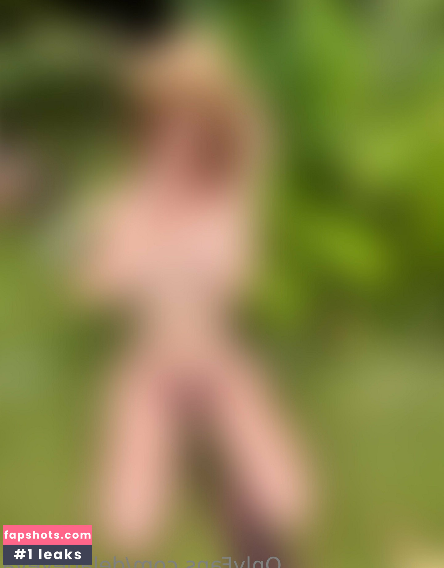 delaneyeva nude babe gallery