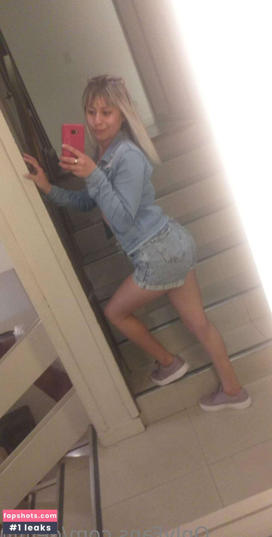 delfiiii gallery photo #8