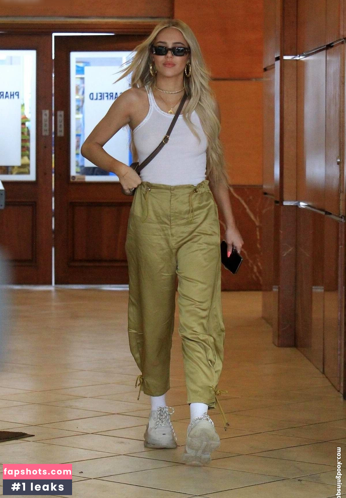 Delilah Hamlin Nude Leaks OnlyFans Photos #119 - LeakJerk