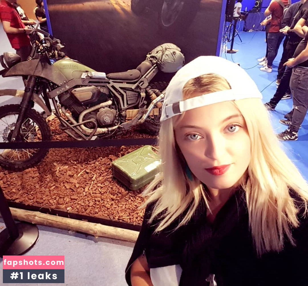 delilipower gallery photo #2