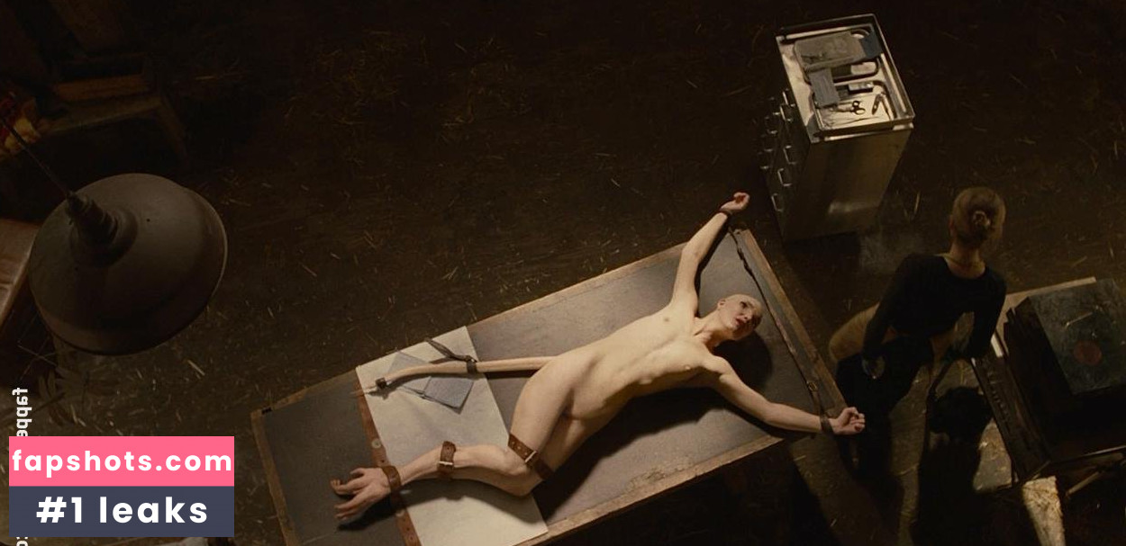 Delphine Chanéac gallery photo #7