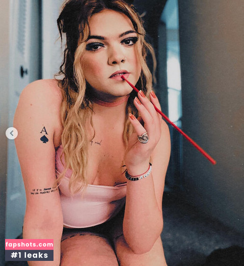 Demi Austin Looney gallery photo #3