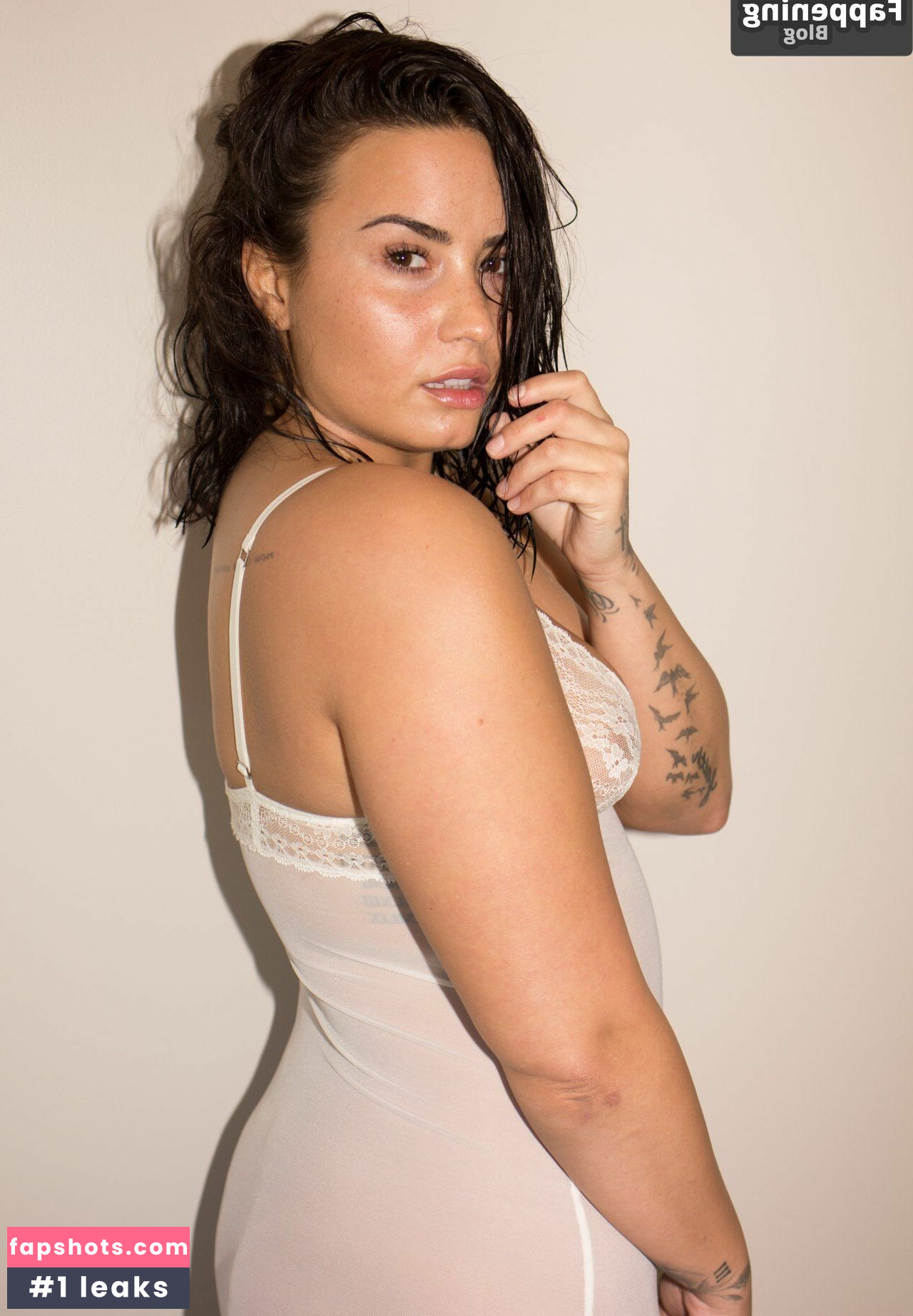 Demi Lovato gallery photo #101