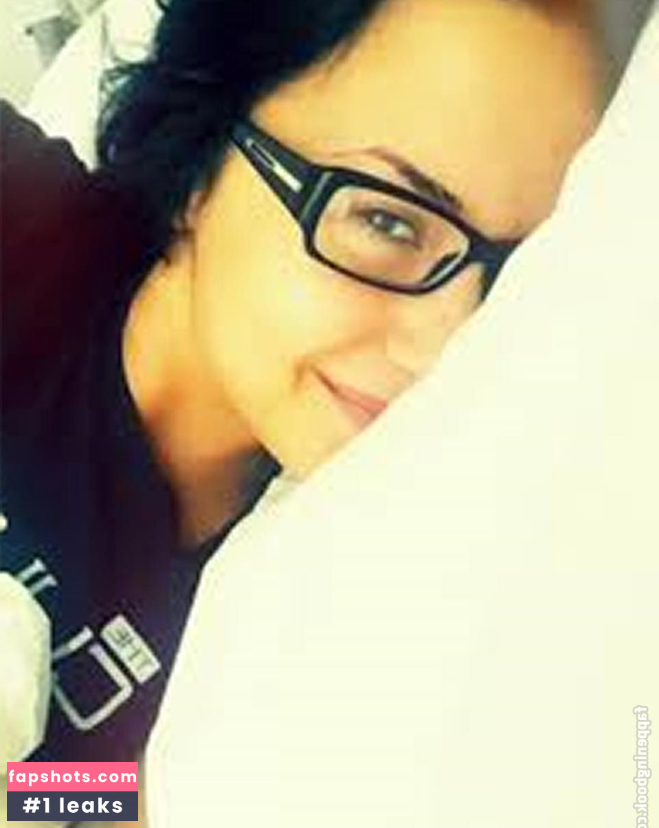 Demi Lovato gallery photo #1028