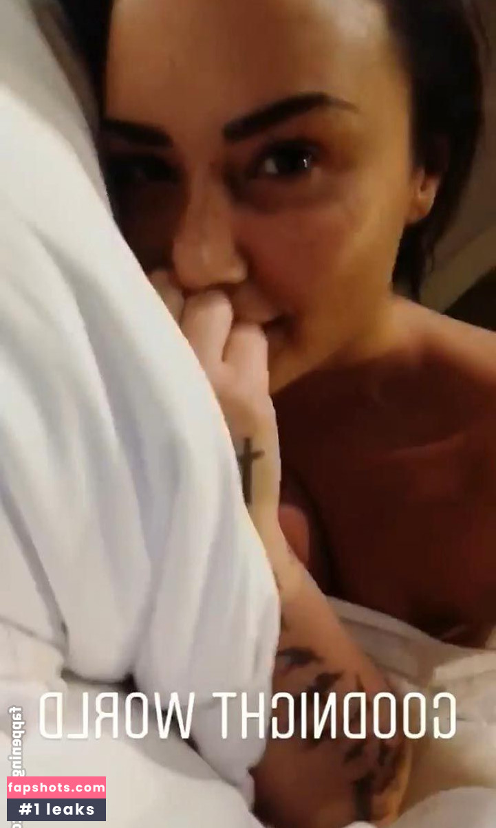 Demi Lovato gallery photo #1035