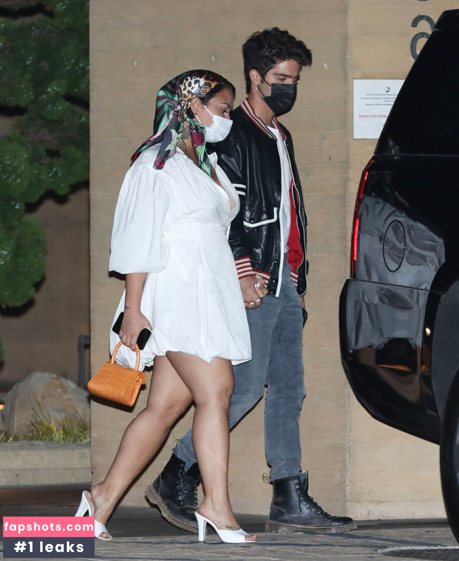 Demi Lovato gallery photo #1089