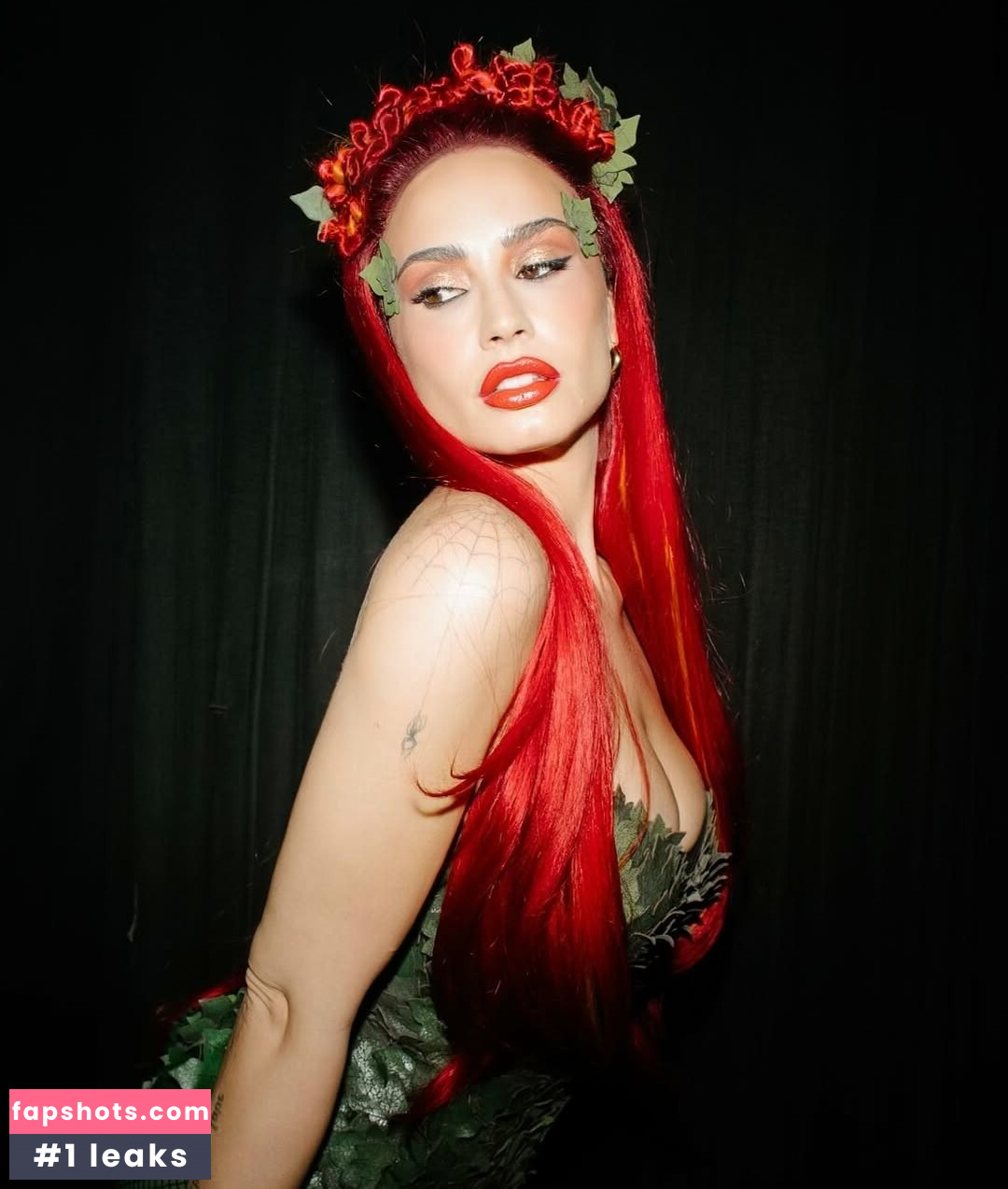 Demi Lovato gallery photo #12