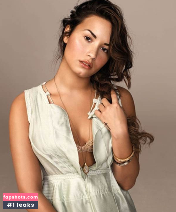 Demi Lovato gallery photo #1180