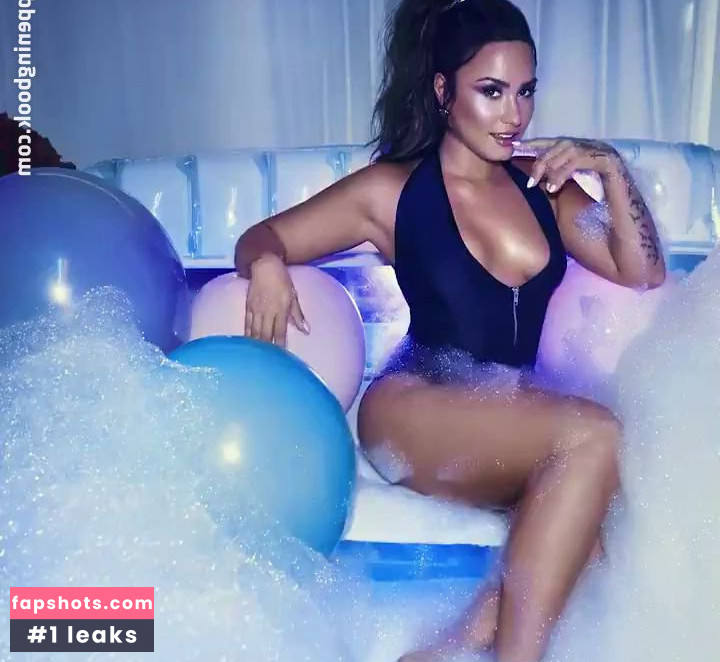 Demi Lovato gallery photo #1271