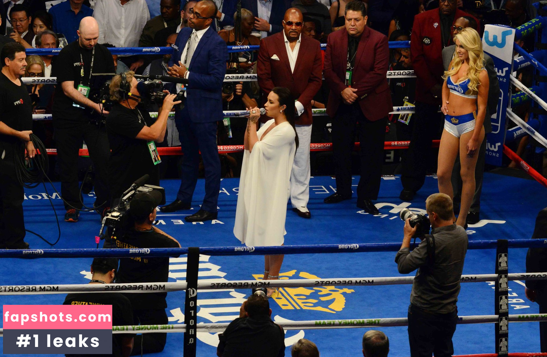 Demi Lovato gallery photo #1294