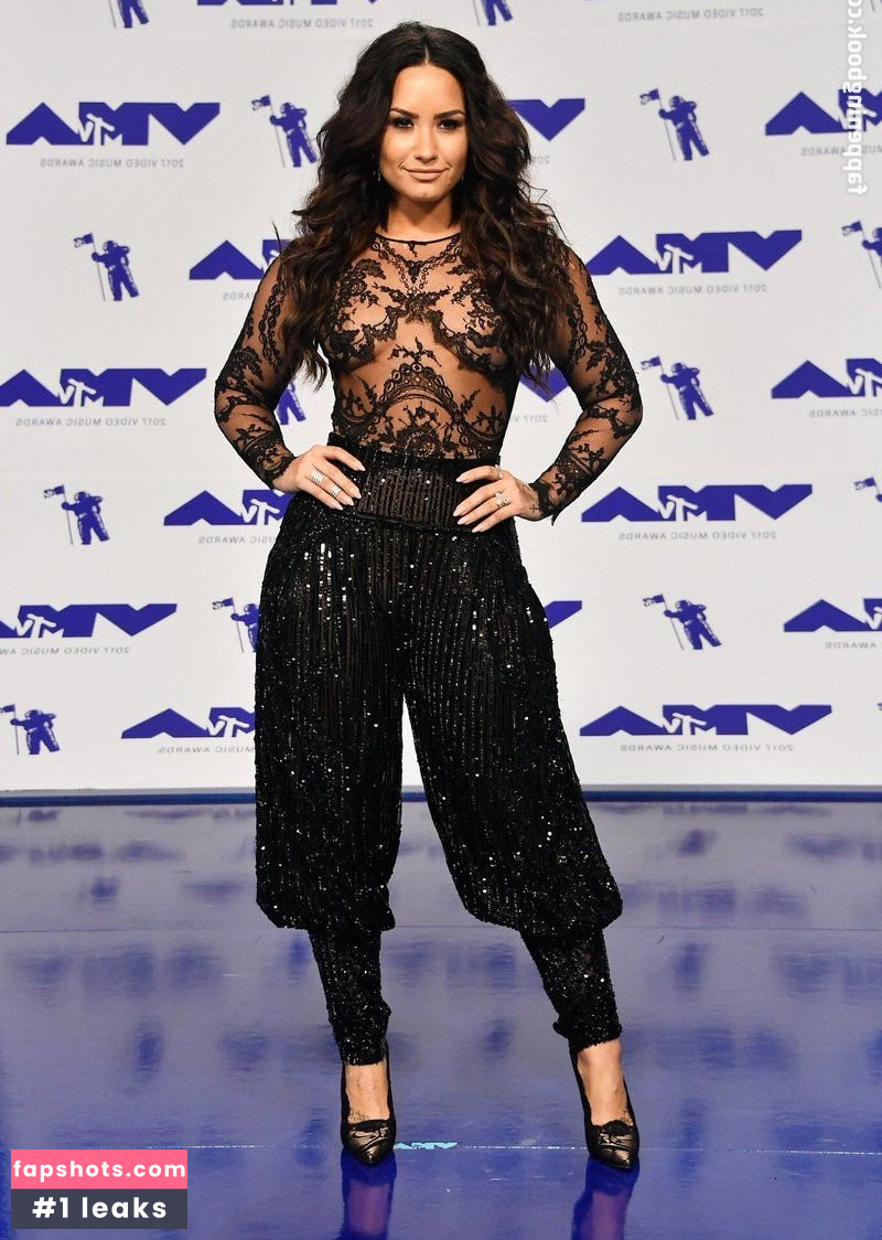 Demi Lovato gallery photo #1351