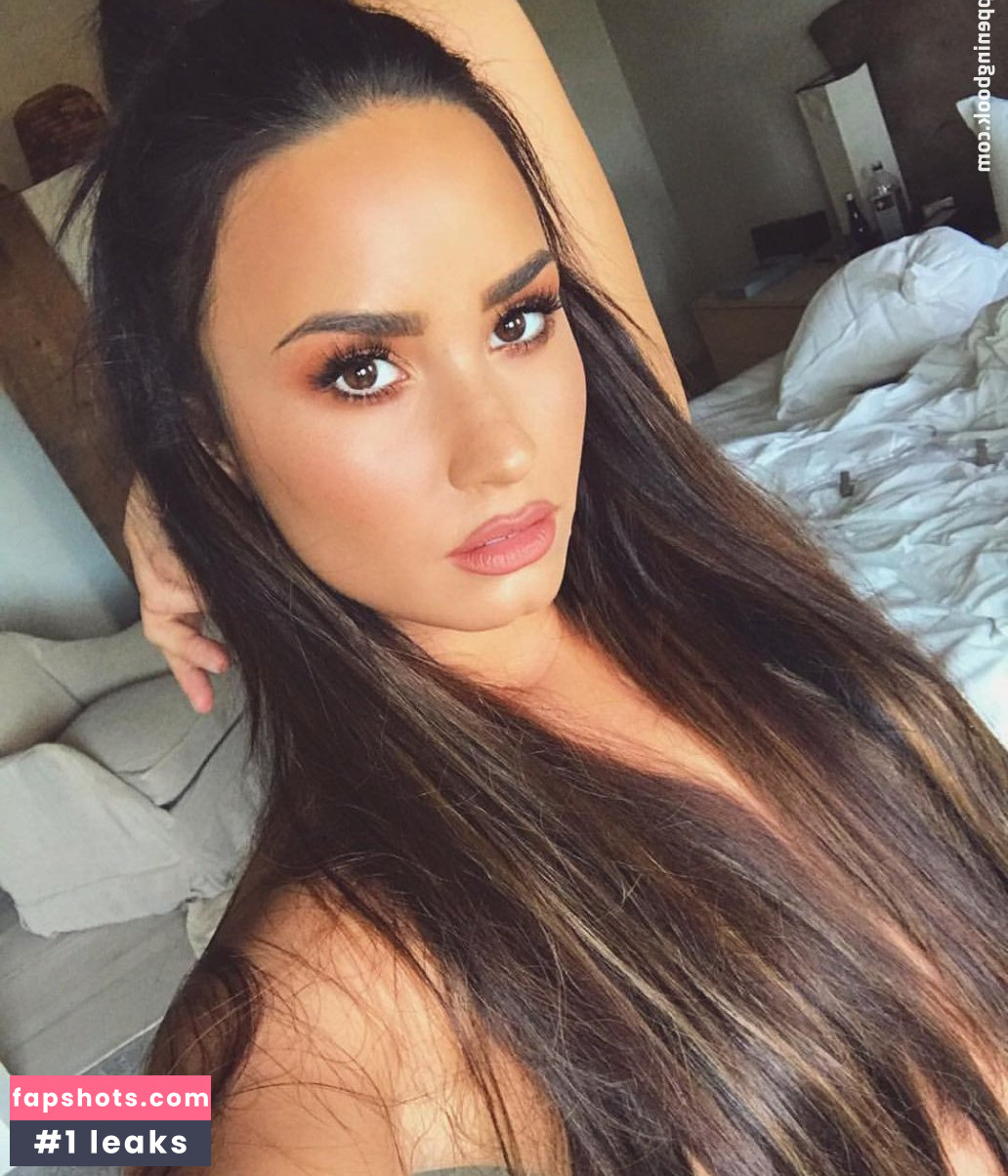 Demi Lovato gallery photo #1394
