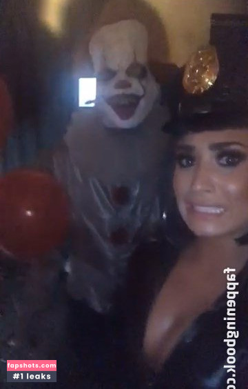 Demi Lovato gallery photo #1429