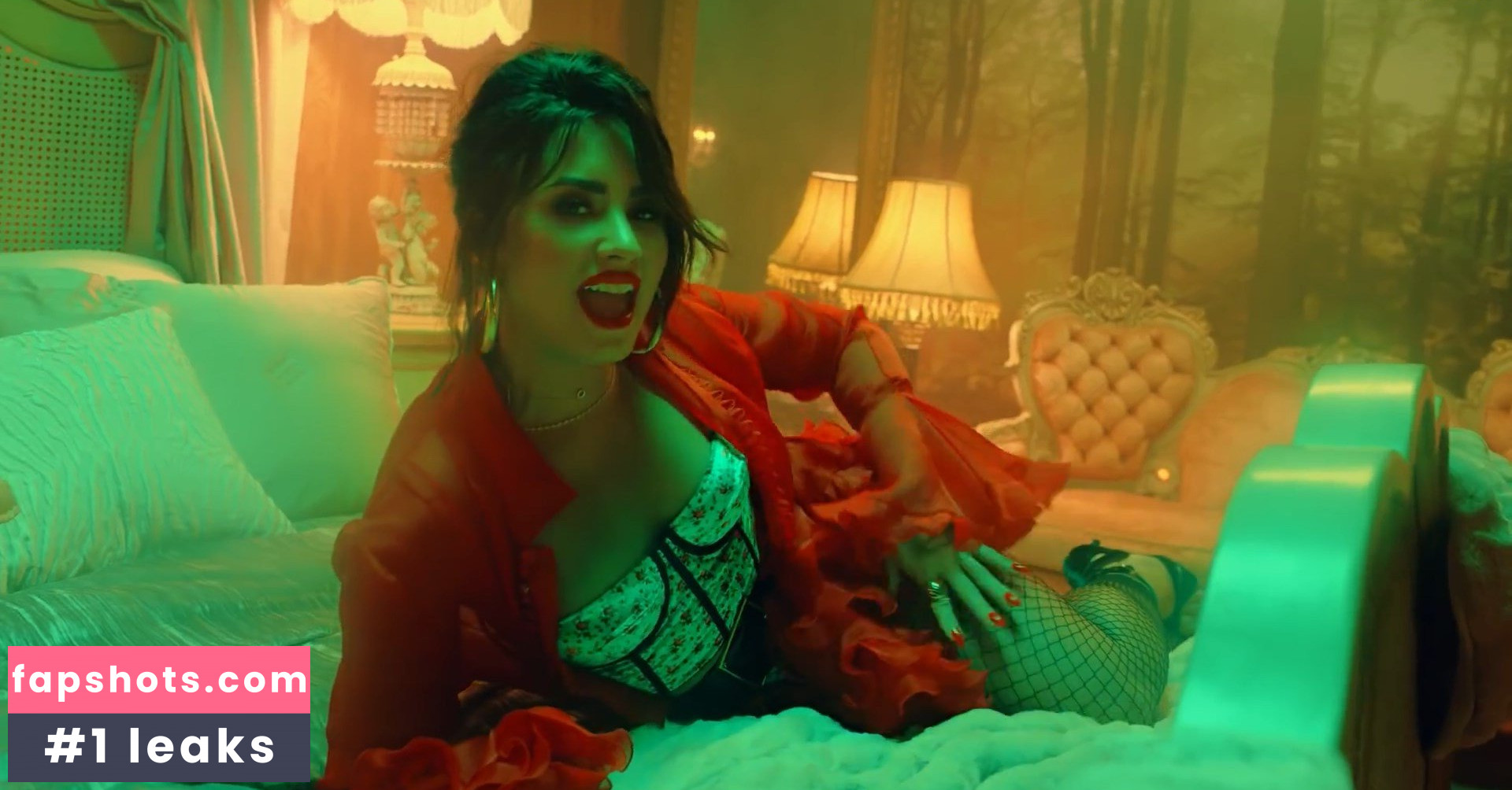 Demi Lovato gallery photo #1483