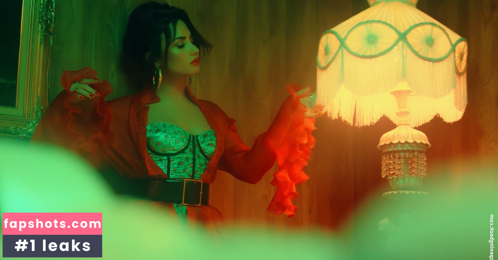 Demi Lovato gallery photo #1490