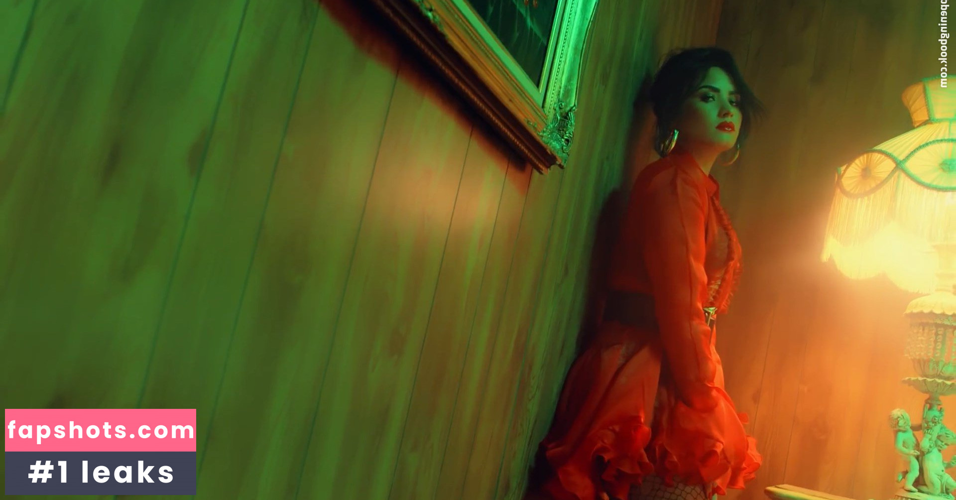 Demi Lovato gallery photo #1495