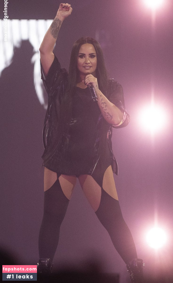 Demi Lovato gallery photo #1603