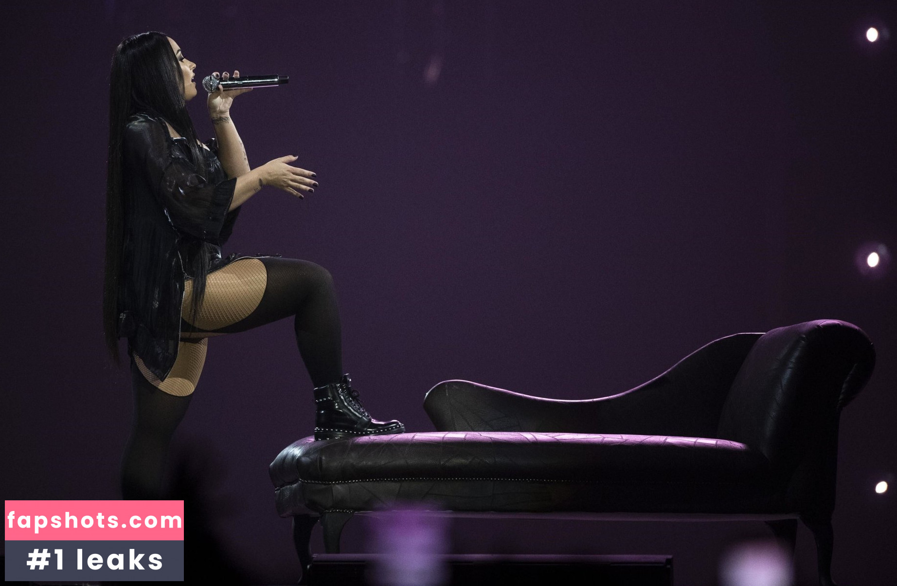 Demi Lovato gallery photo #1615