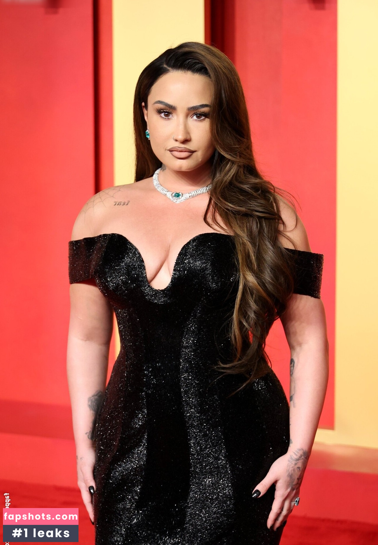 Demi Lovato gallery photo #164