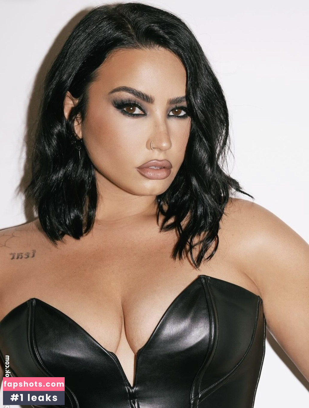 Demi Lovato gallery photo #173
