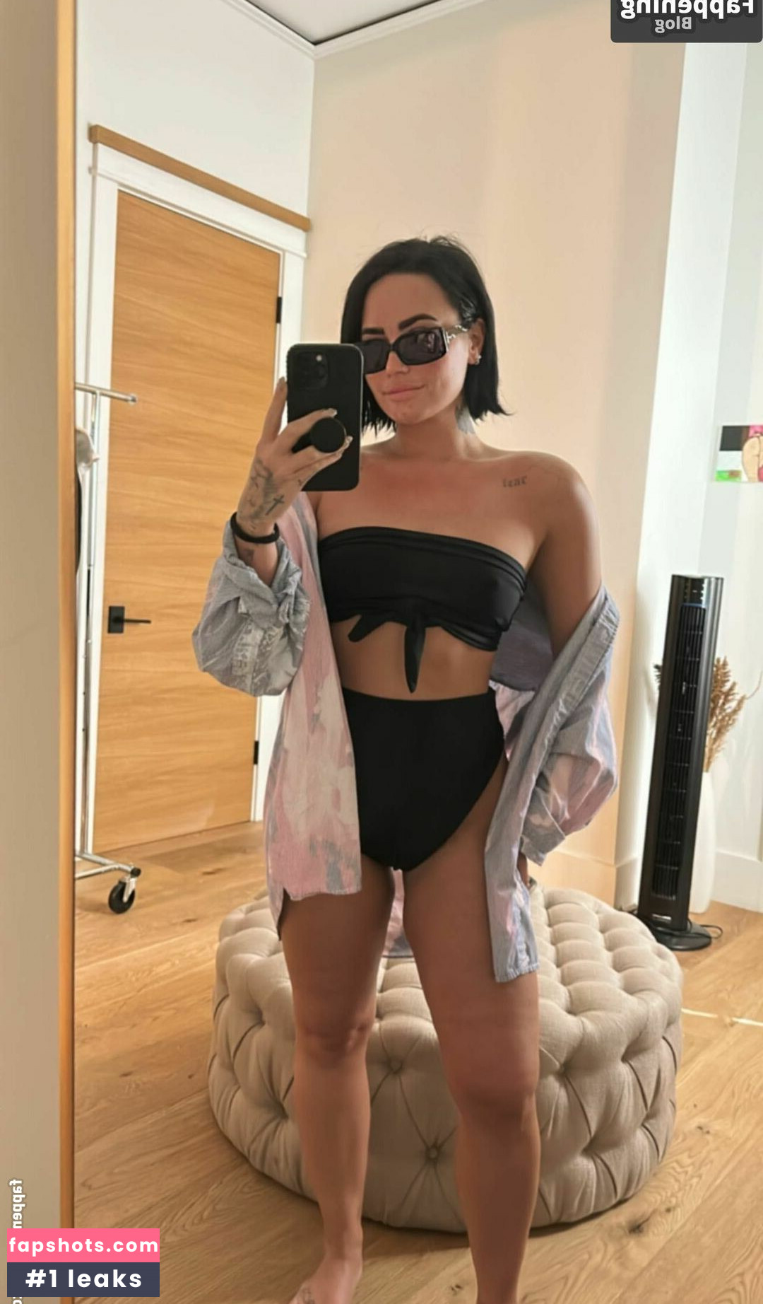 Demi Lovato gallery photo #222