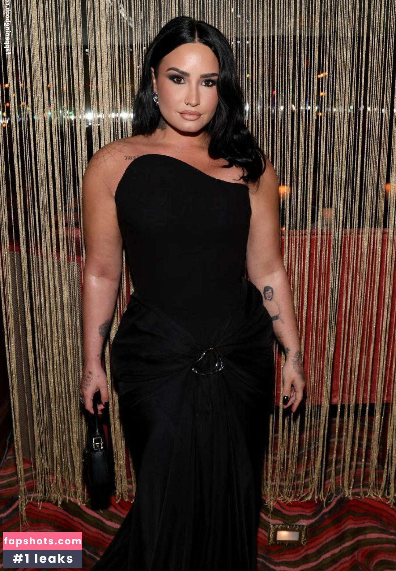 Demi Lovato gallery photo #235