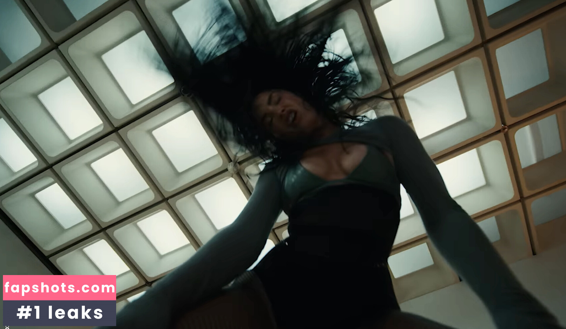 Demi Lovato gallery photo #25