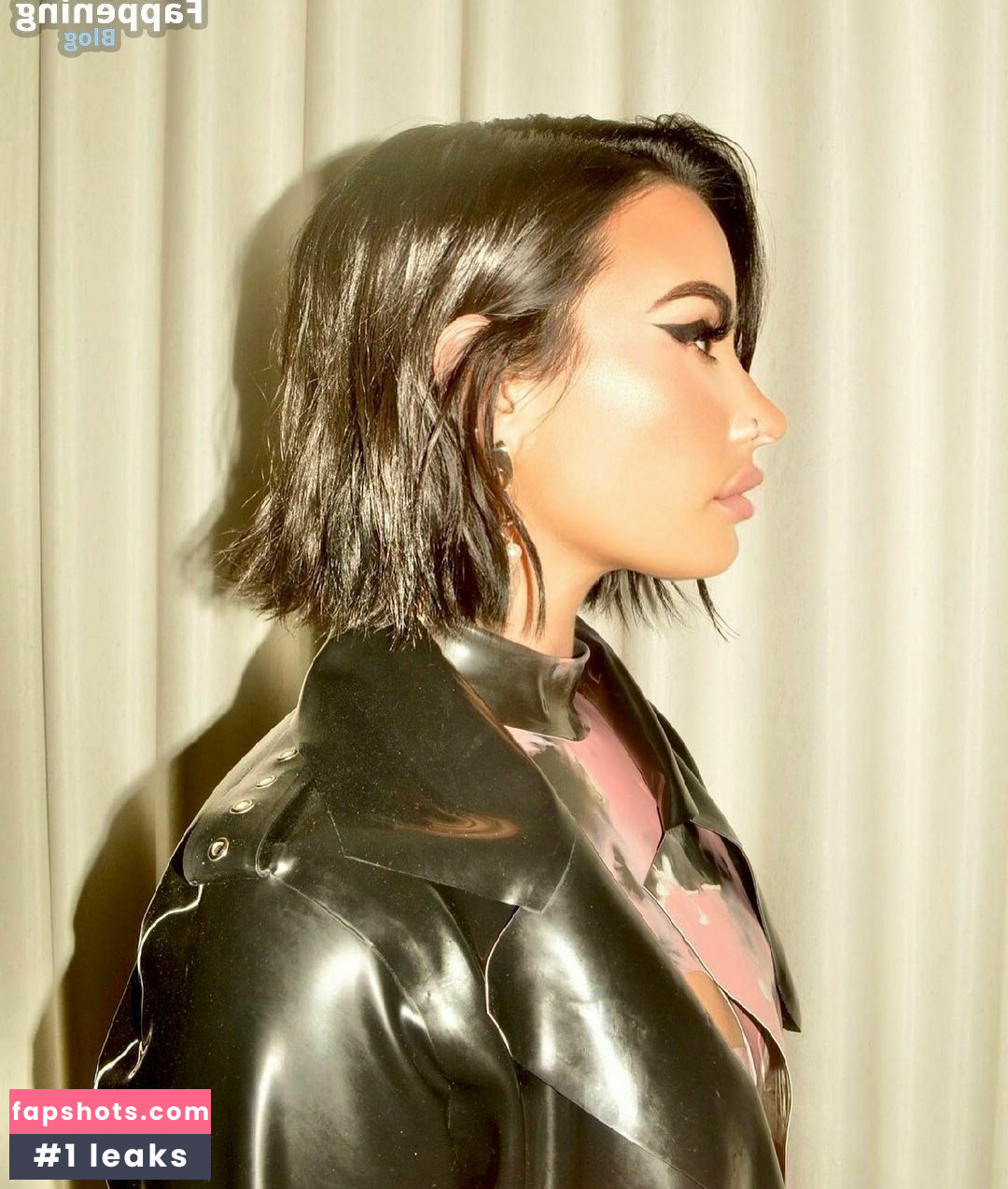 Demi Lovato gallery photo #384