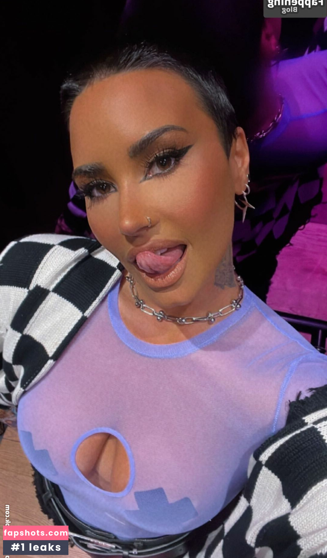 Demi Lovato gallery photo #406