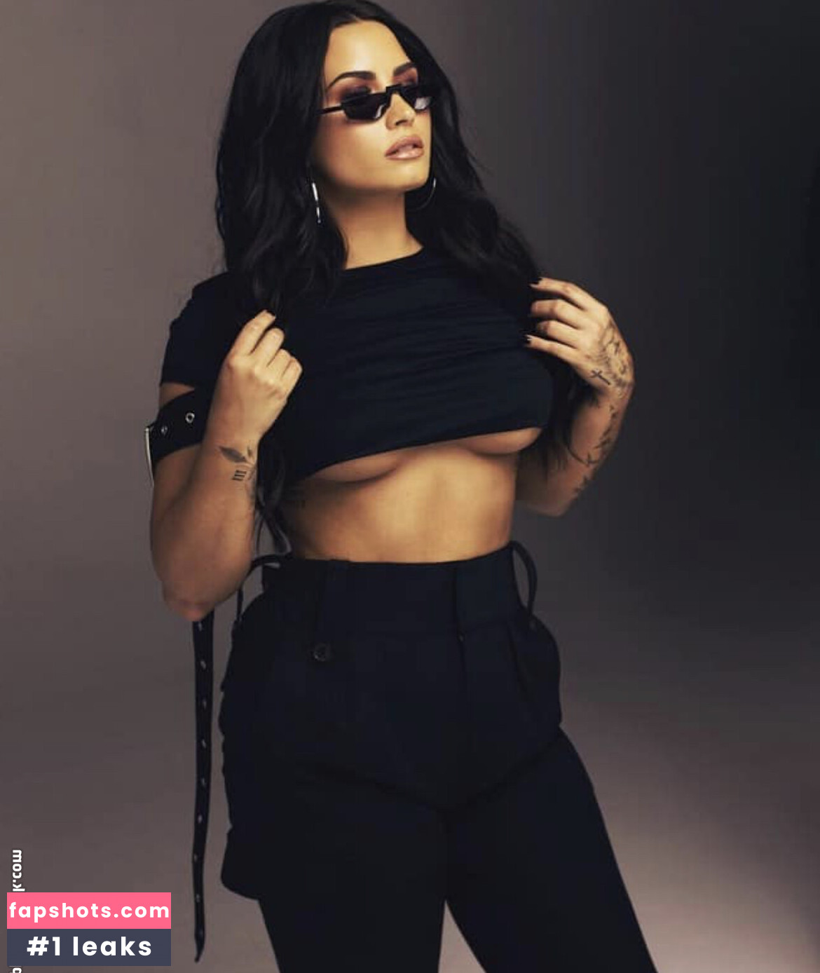 Demi Lovato gallery photo #421