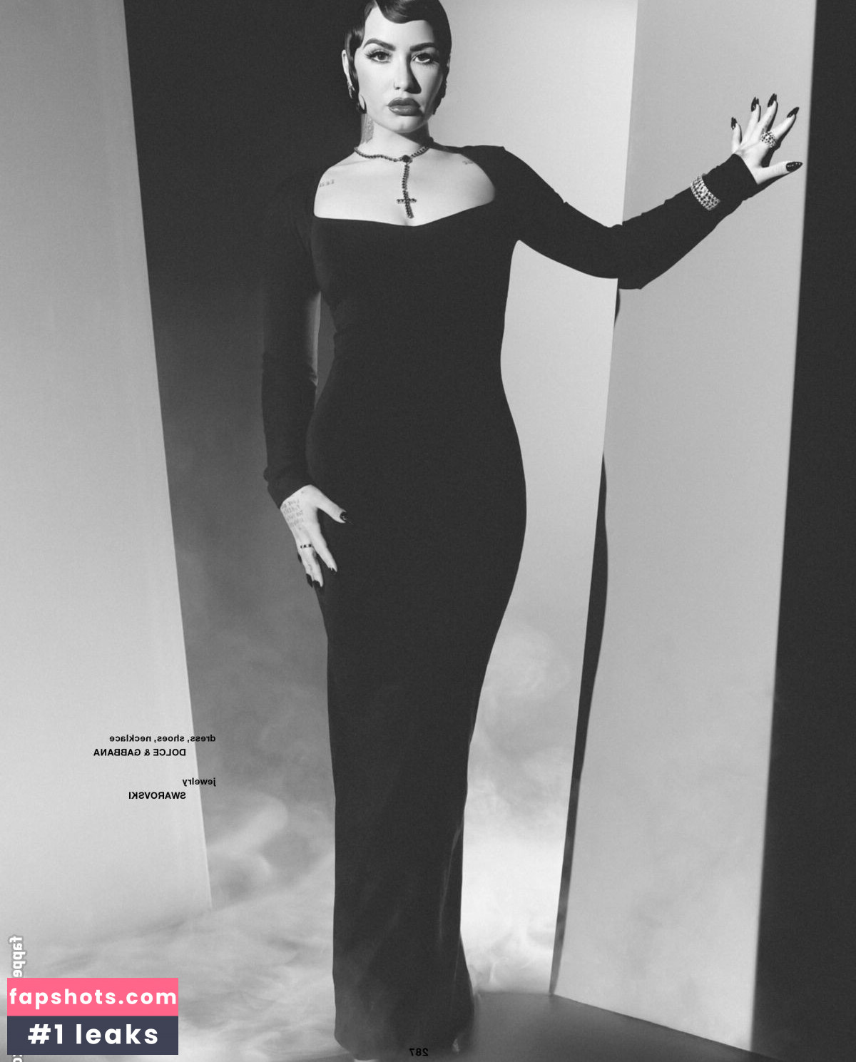 Demi Lovato gallery photo #445