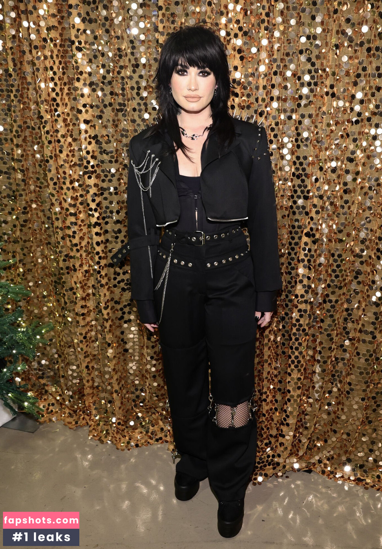 Demi Lovato gallery photo #553