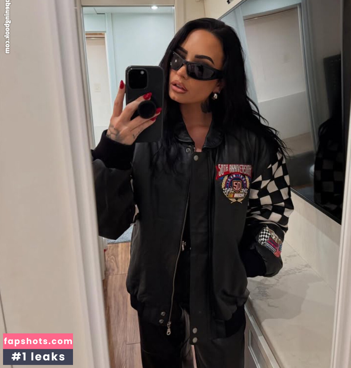 Demi Lovato gallery photo #72