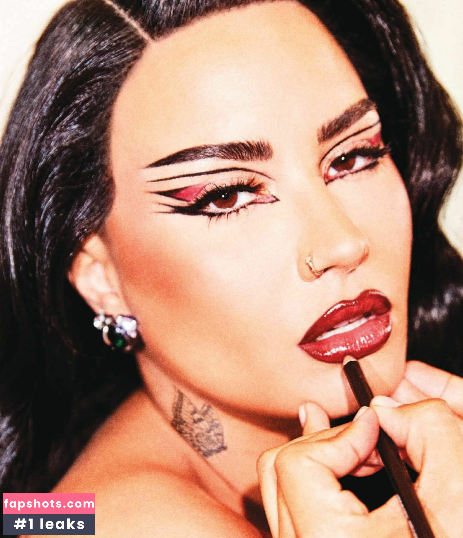 Demi Lovato gallery photo #711