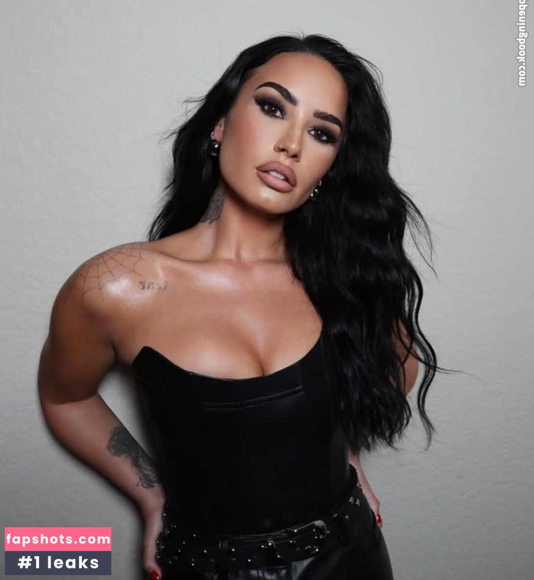 Demi Lovato gallery photo #73