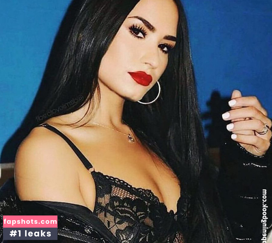 Demi Lovato gallery photo #776