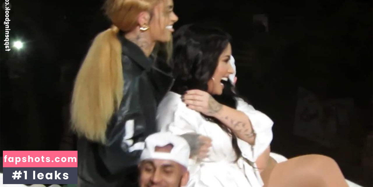 Demi Lovato gallery photo #952