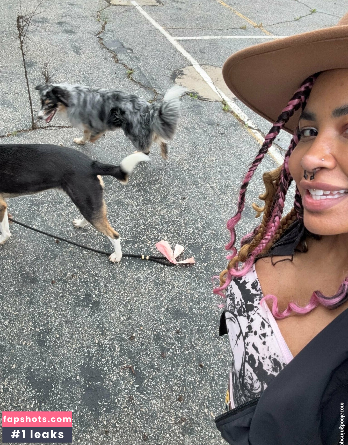 demisutra gallery photo #13