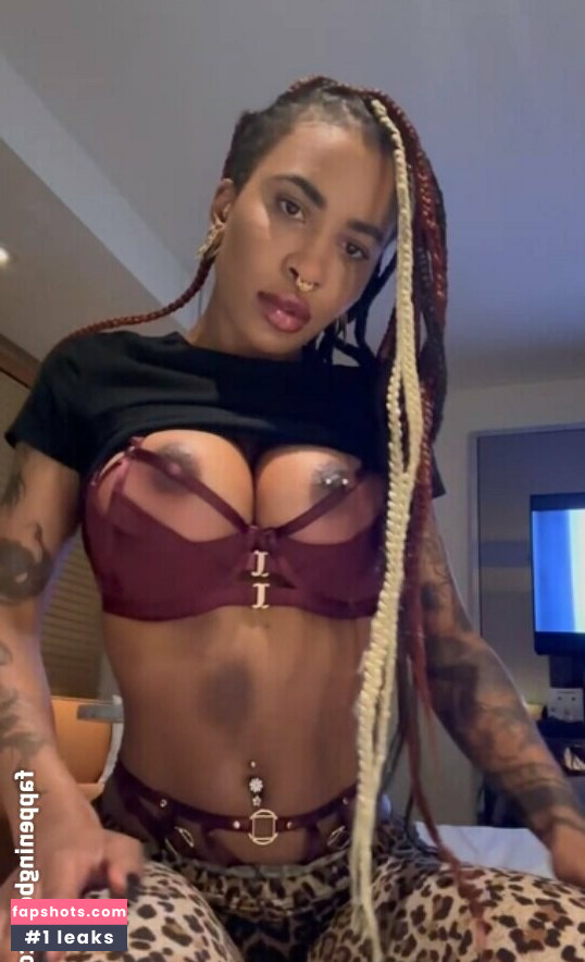 demisutra nude babe gallery