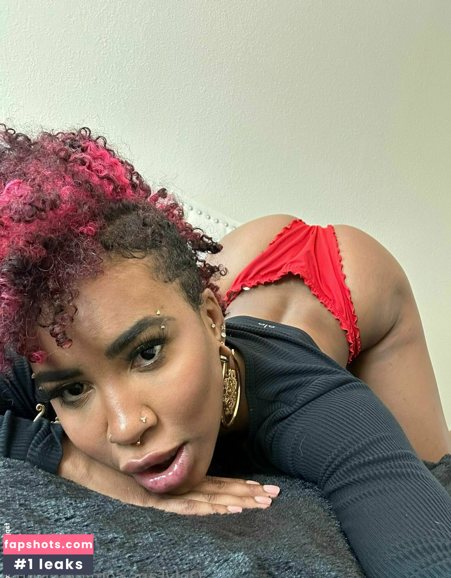 demisutra gallery photo #59